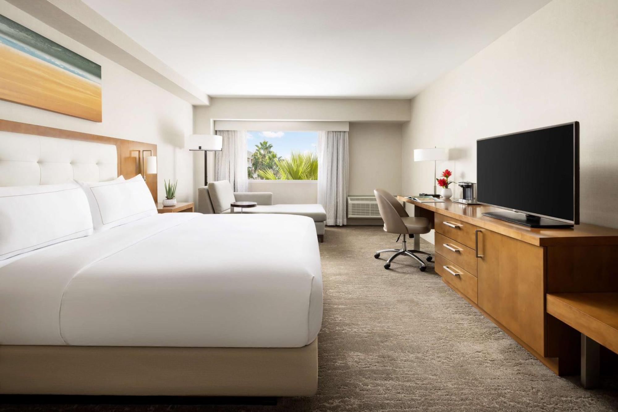 Hilton Tucson East Hotel Exterior photo