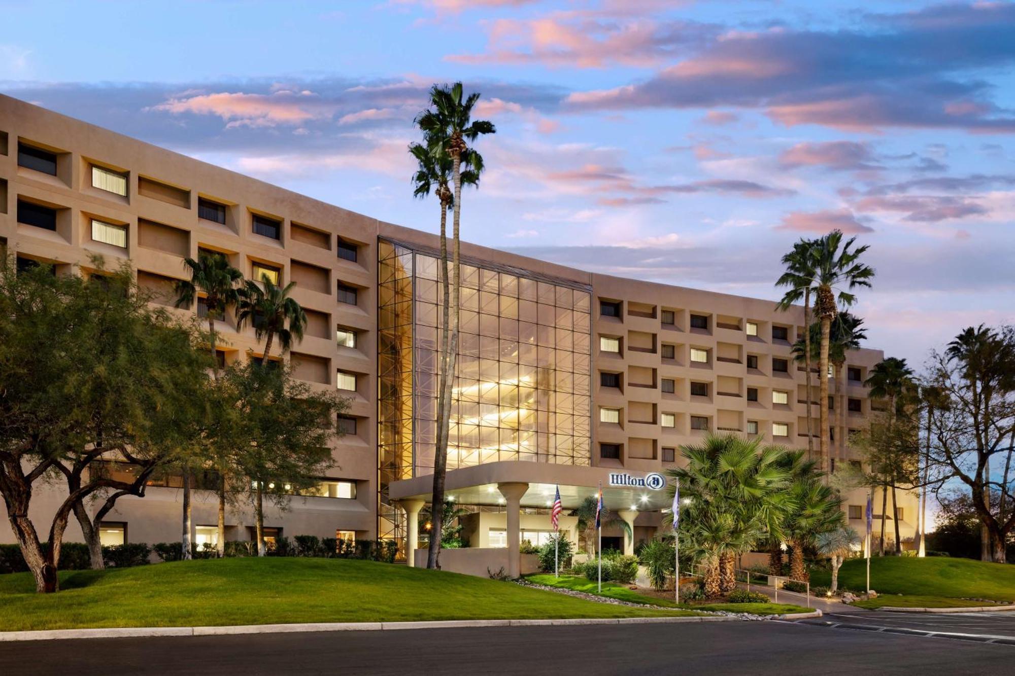 Hilton Tucson East Hotel Exterior photo